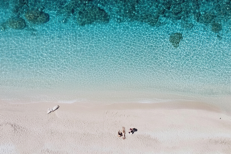 Adrasan Tekne Turu Rehberi: Suluada mı Yoksa Koylar Turu mu? (En İyisi)